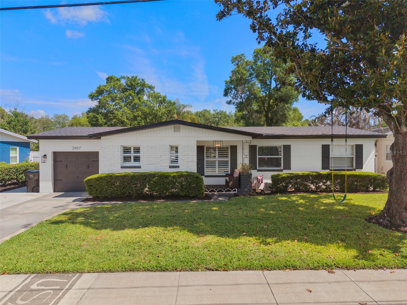 2907 Vine Street, FL