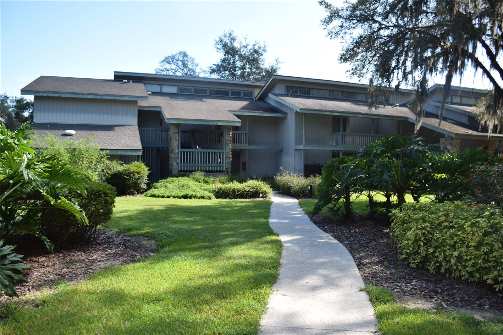 157 Palm View Court, FL