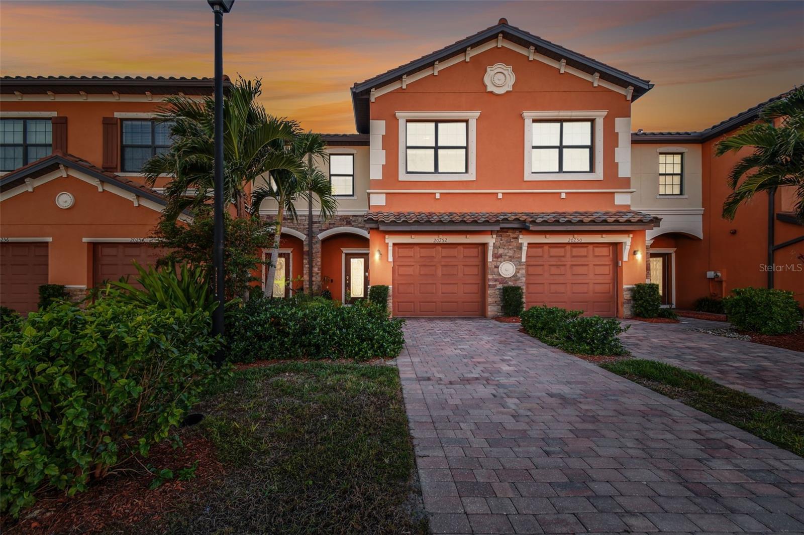 20252 Lagente Cir, FL