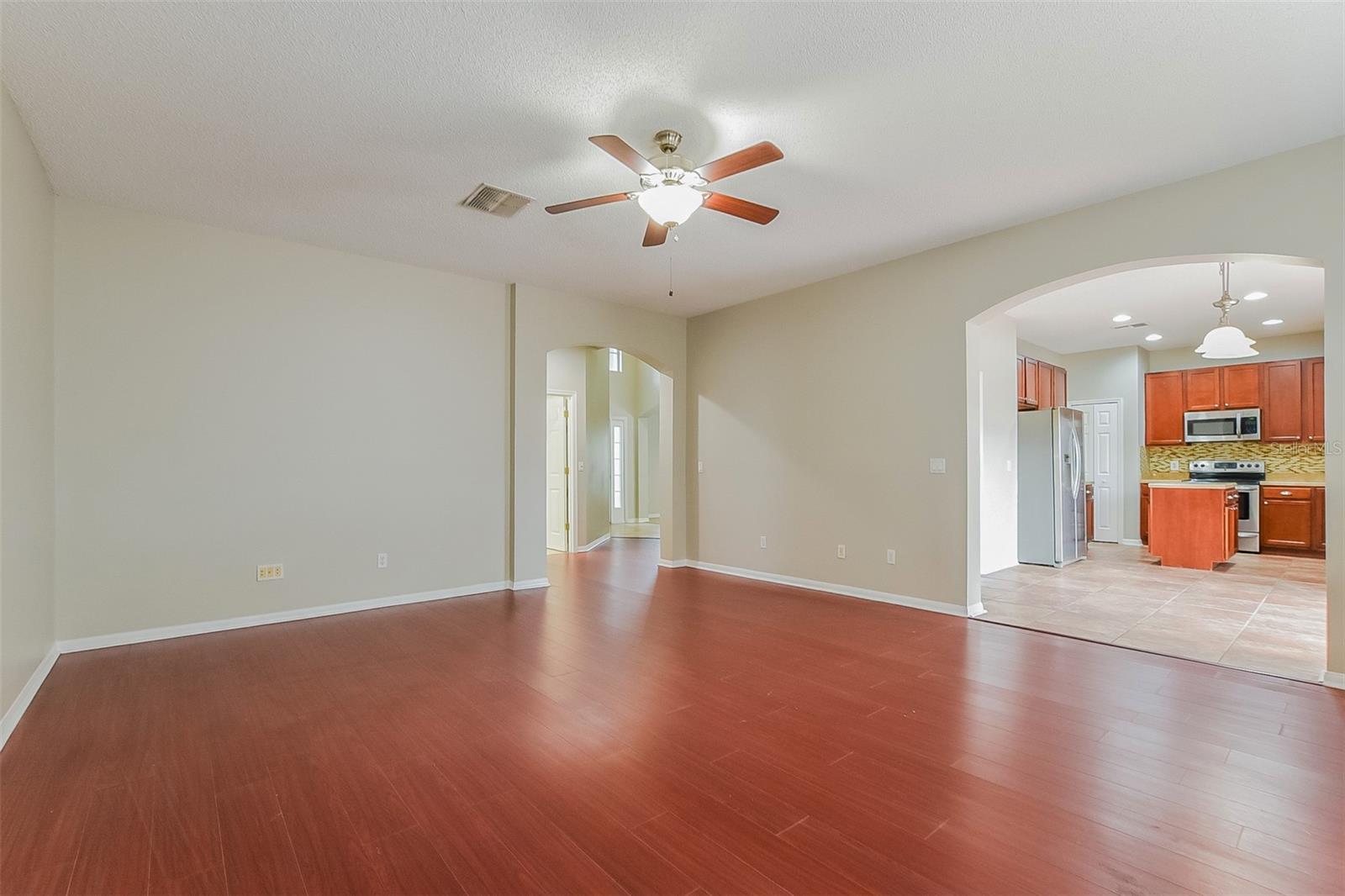 2043 Hammock Moss Drive, FL