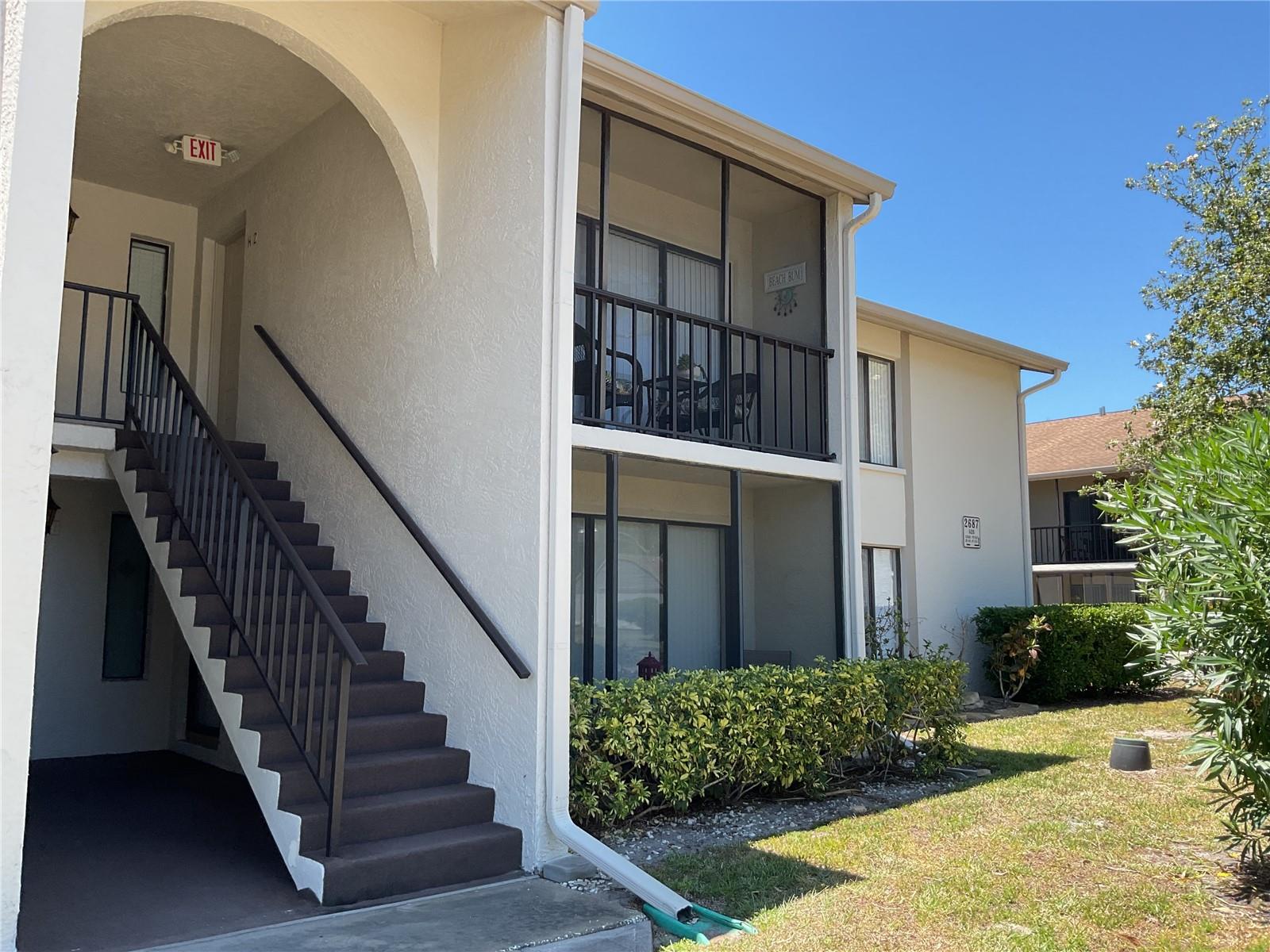 2687 Pine Ridge Way, FL
