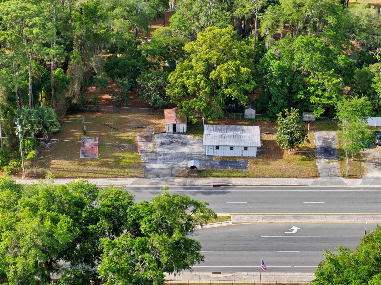320 Highway 466, FL
