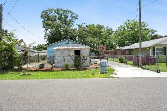132 Pine Street, FL