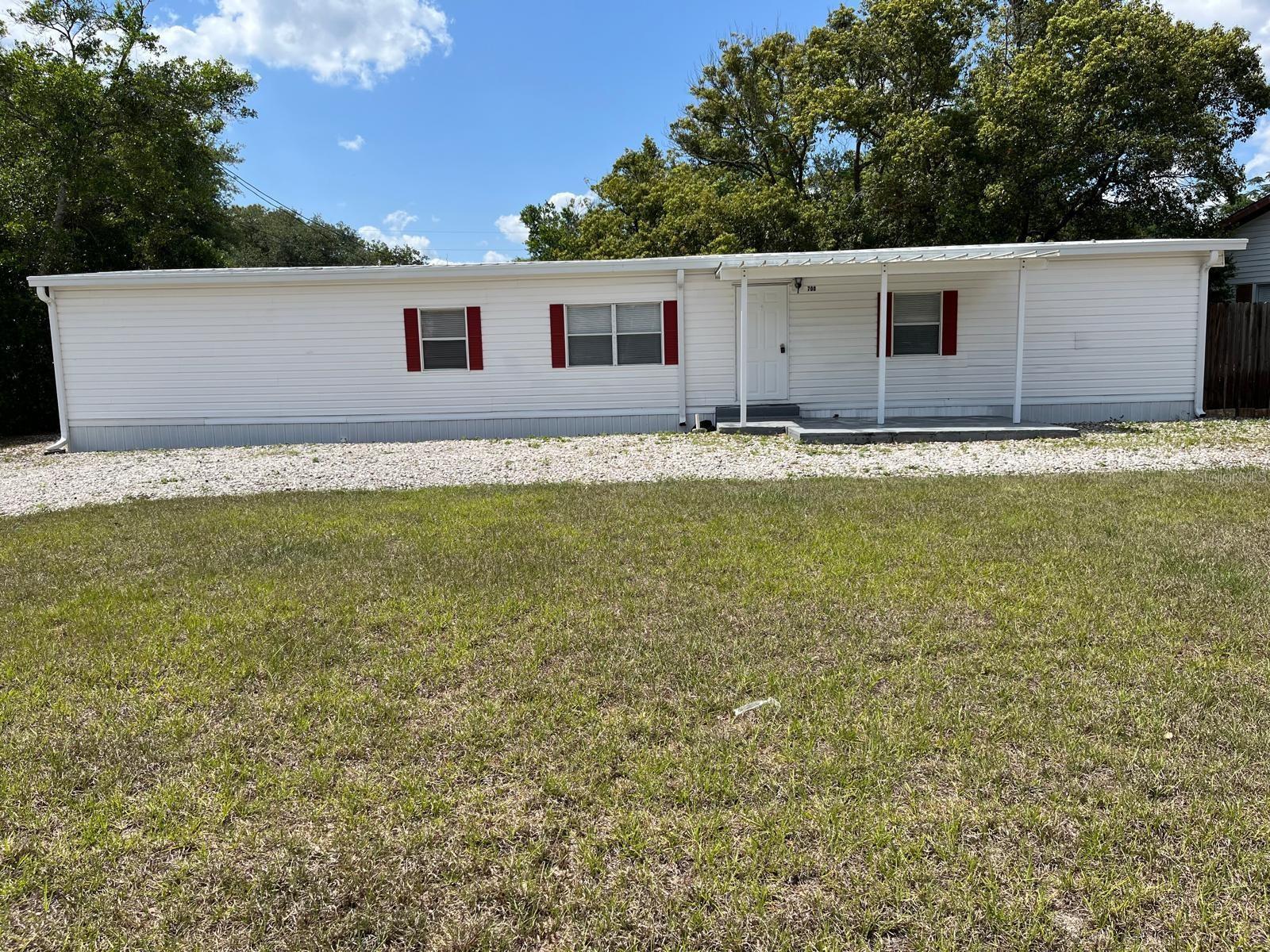 700 Crestview Dr, FL