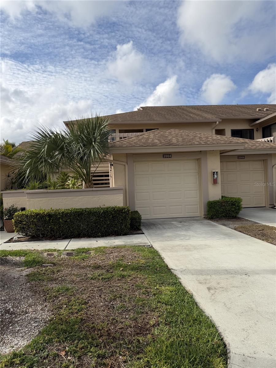 2004 Longpointe Cir, FL
