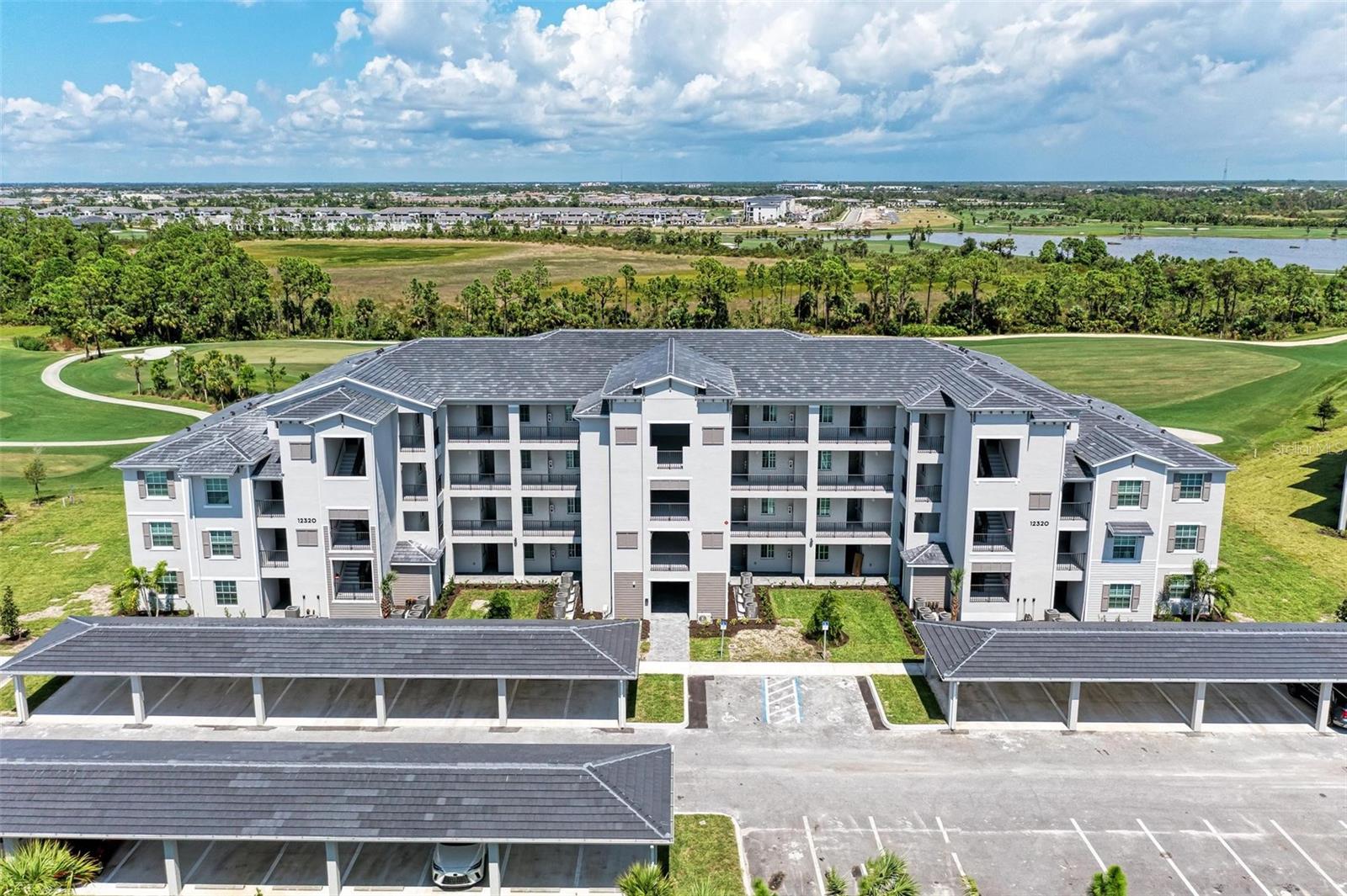 12320 Wellen Golf Street, FL