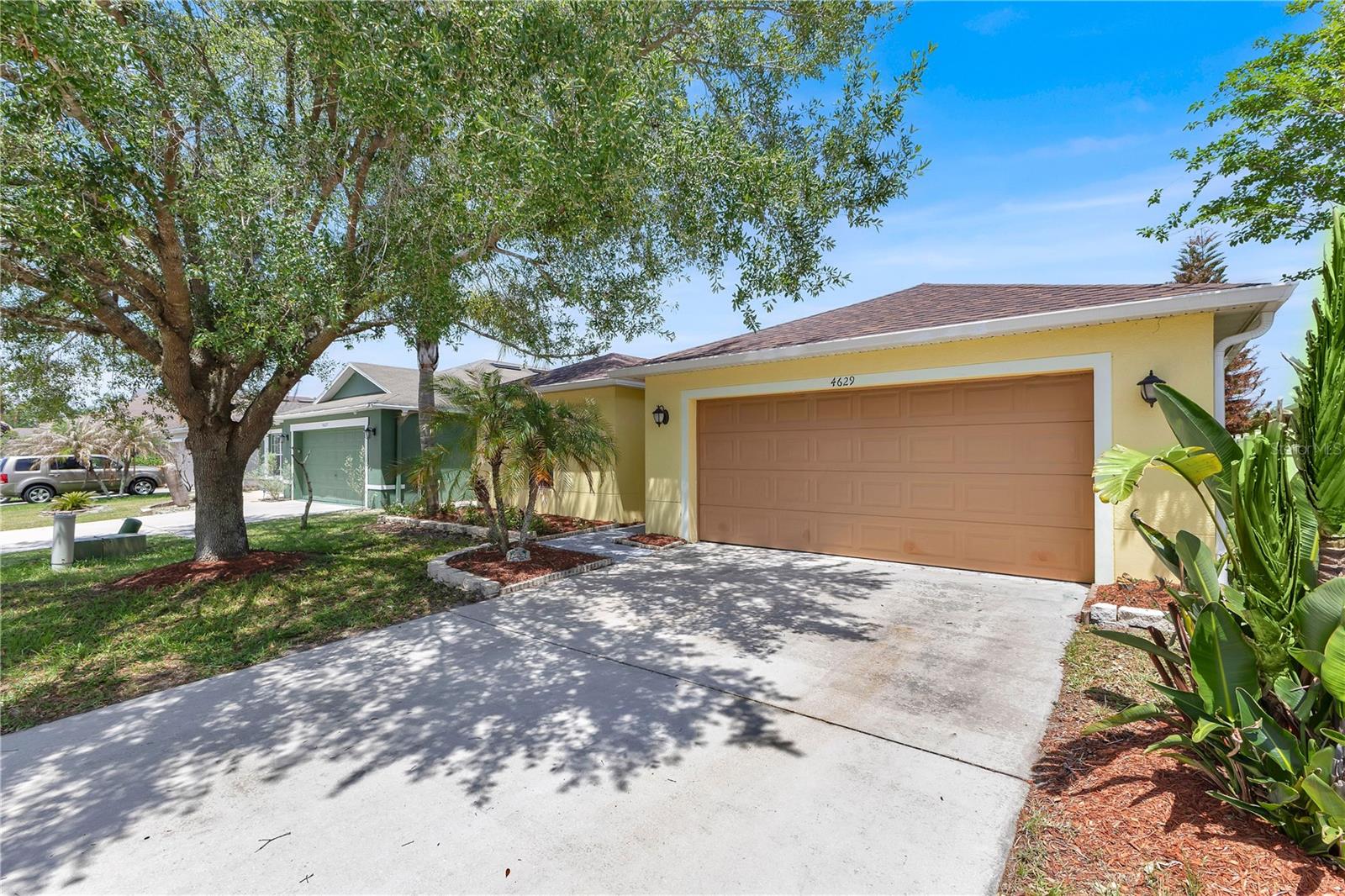 4629 Caverns Drive, FL