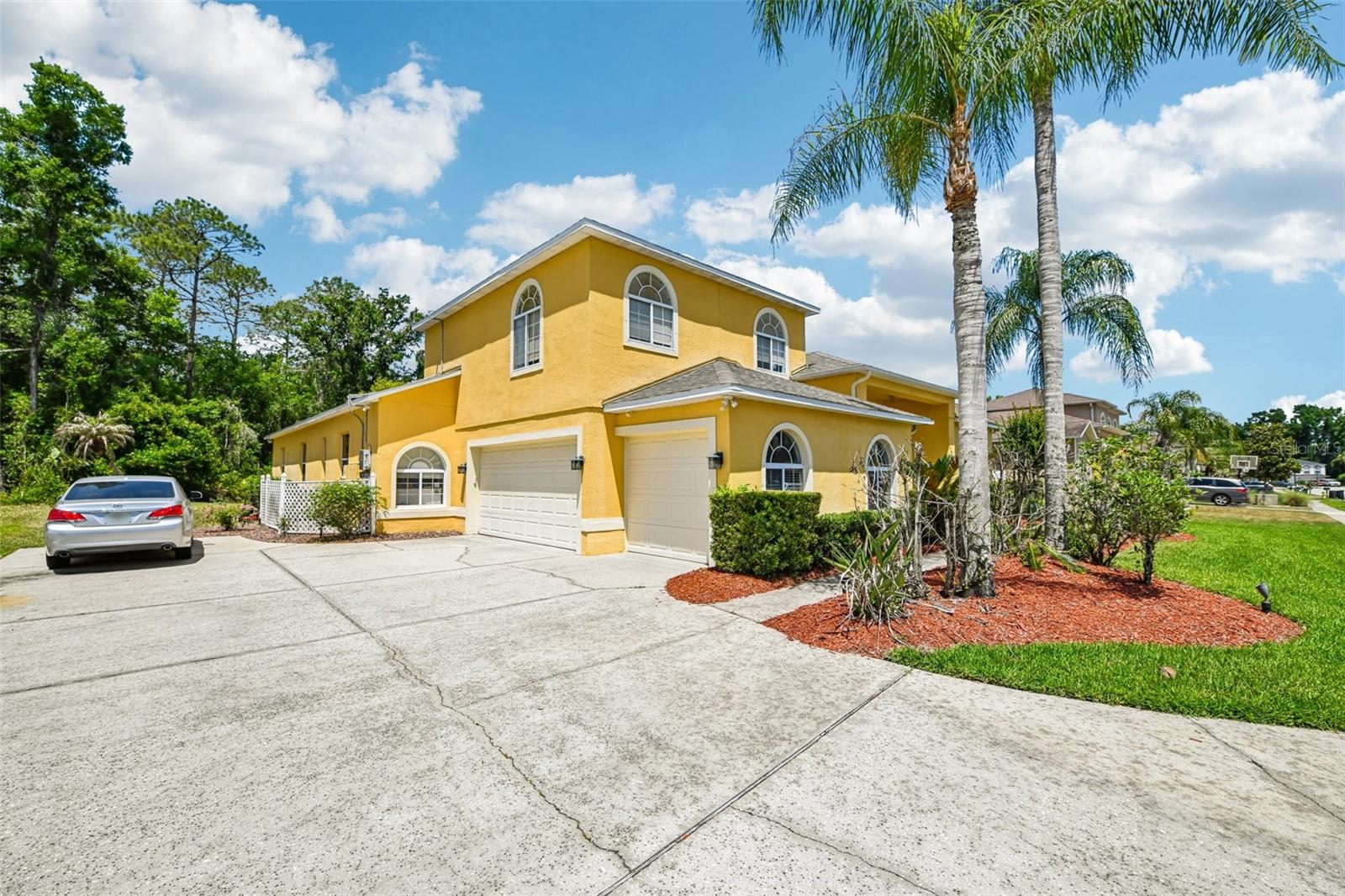 1344 Tall Maple Loop, FL
