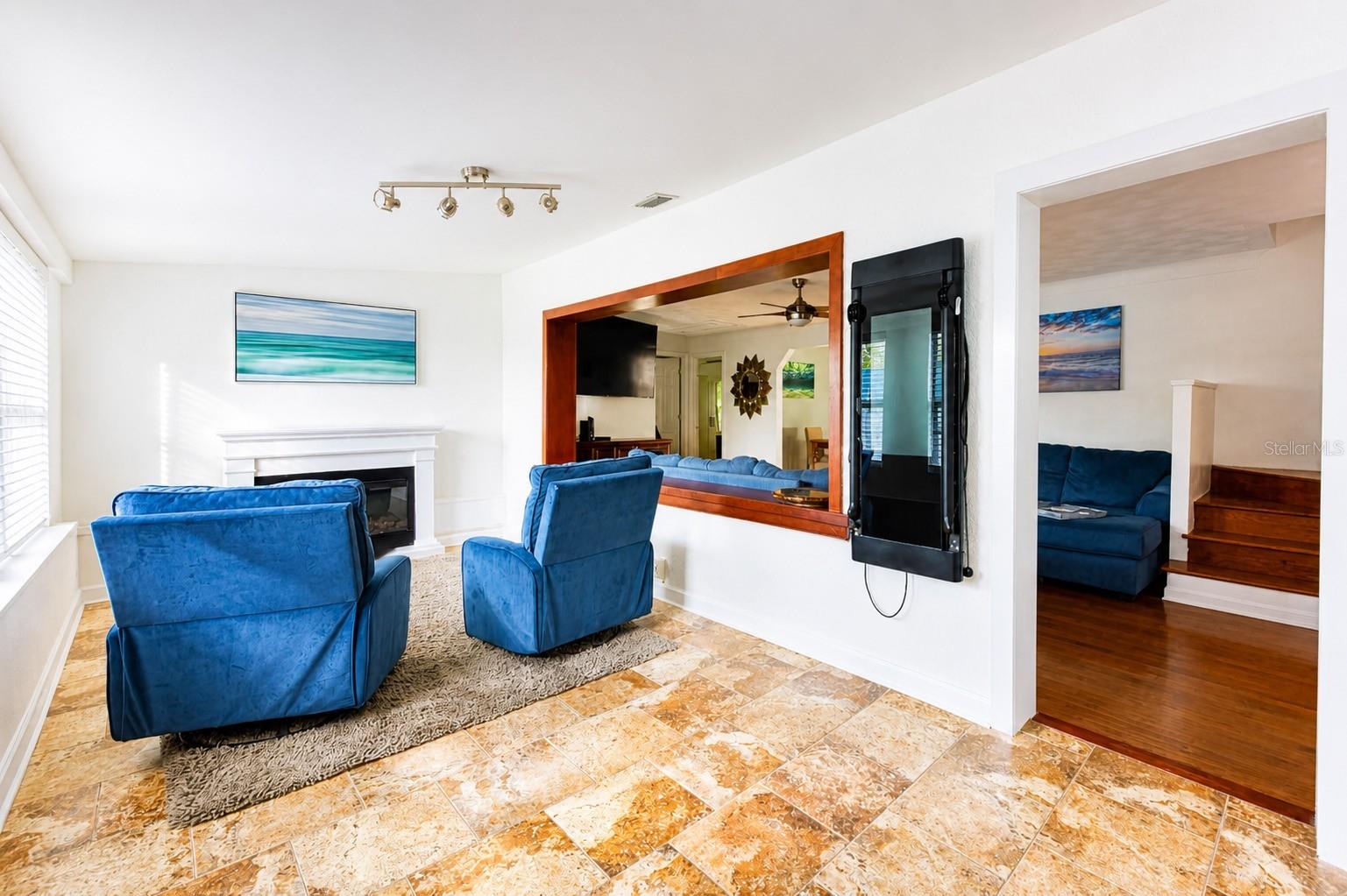 4720 Welch Causeway, FL
