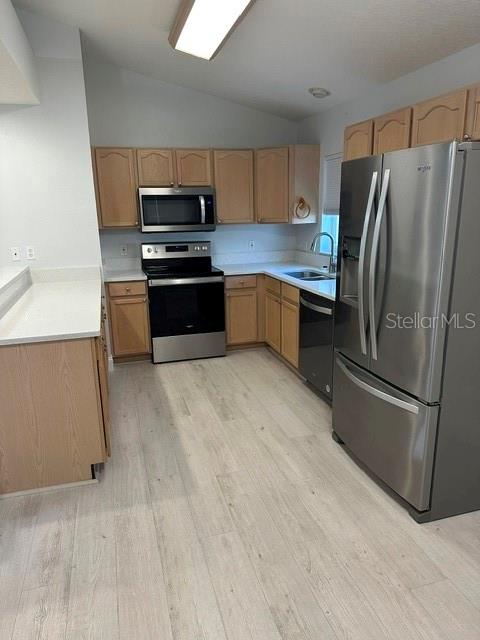1525 Challenger Avenue, FL