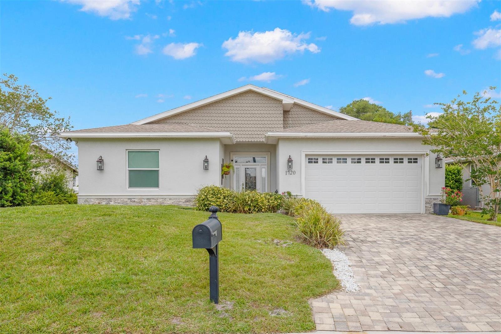 1720 Verde Drive, FL