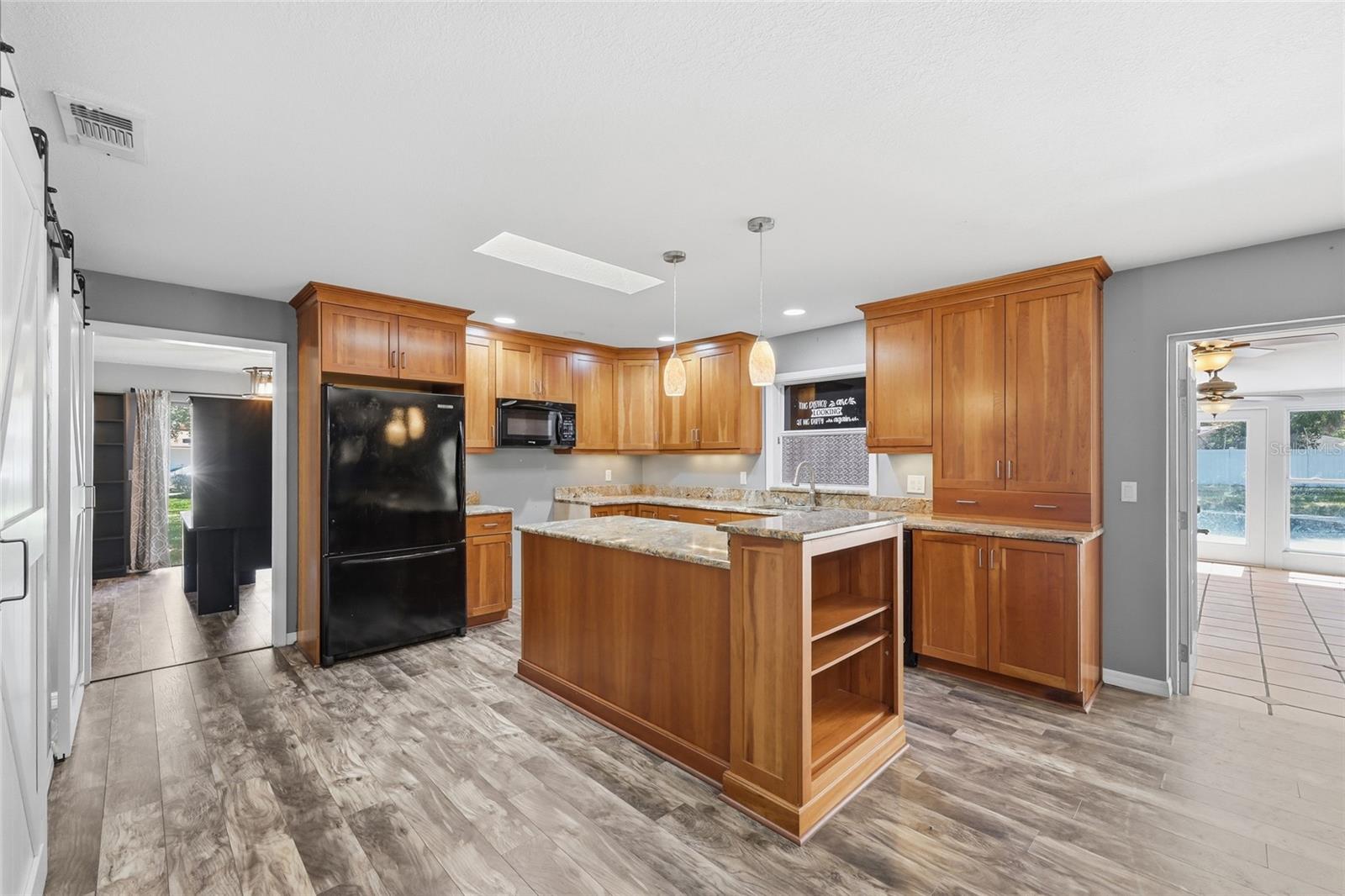 805 Leopard Trail, FL