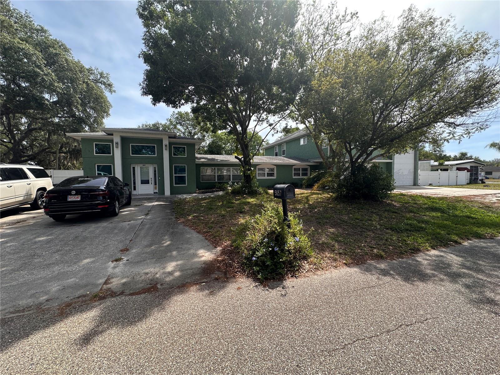 5657 Oceanic Rd, FL