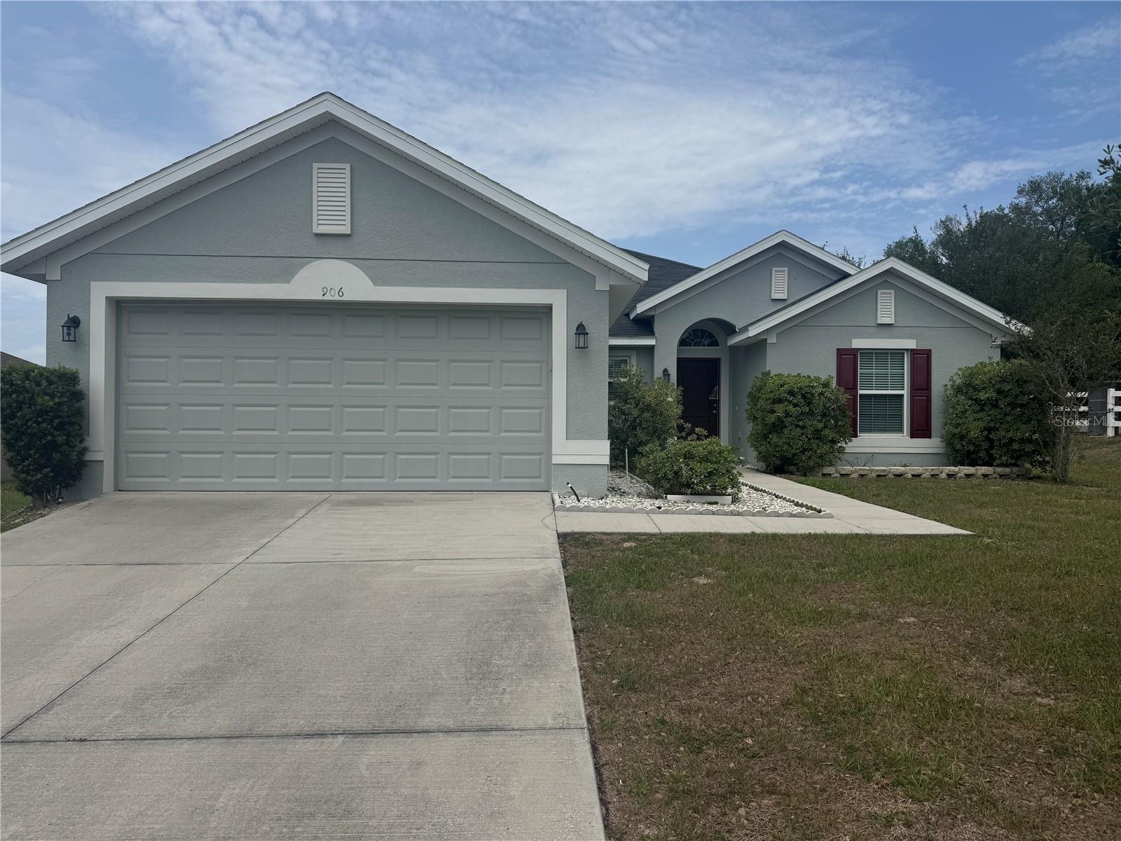 906 Chestnut Drive, FL