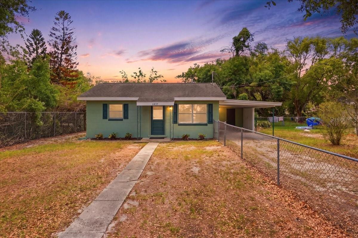 2437 Jungle St, FL