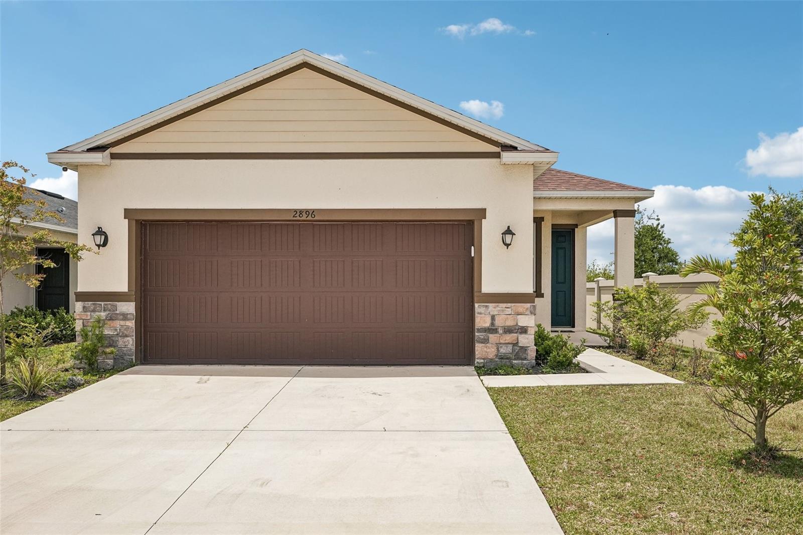 2896 89th Street Cir E, FL