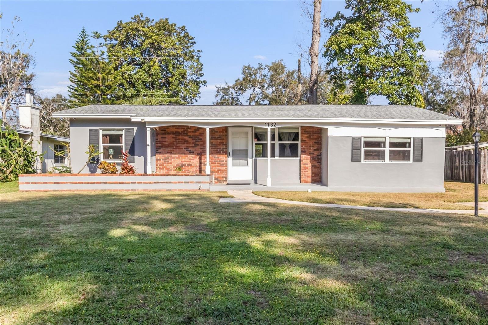 1132 Clearwater Rd, FL