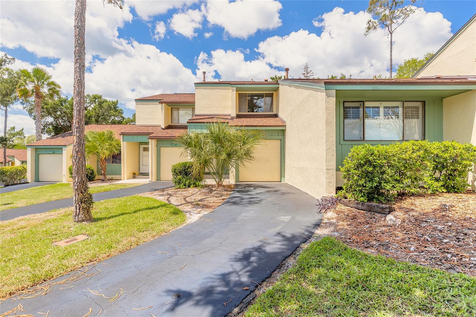 135 Club House Boulevard, FL