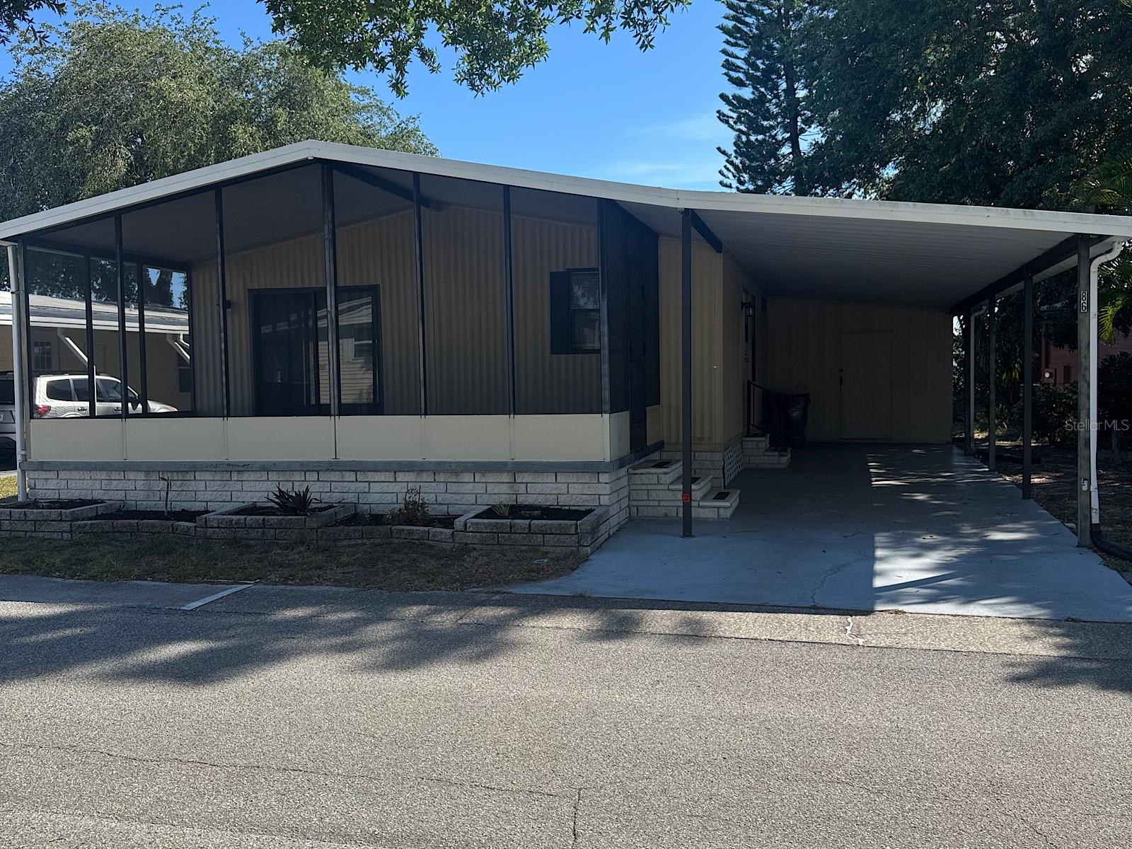 86 Pelican Drive, FL