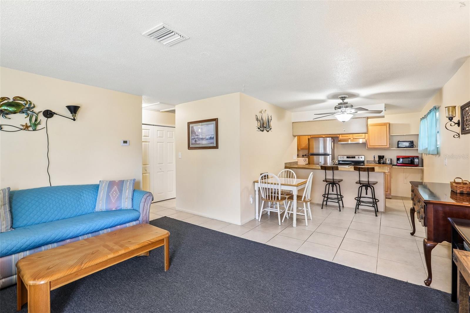 1104/1106 Amble Lane, FL