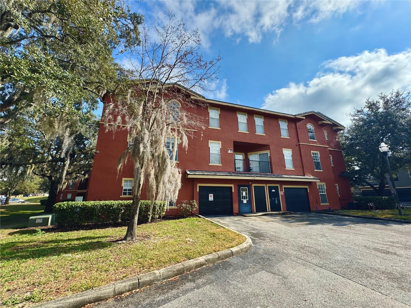 1325 Rotonda Pt #337, FL