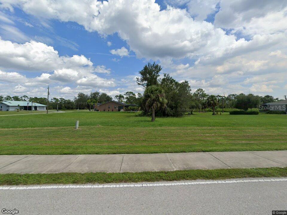 17052 Cape Horn Blvd, FL