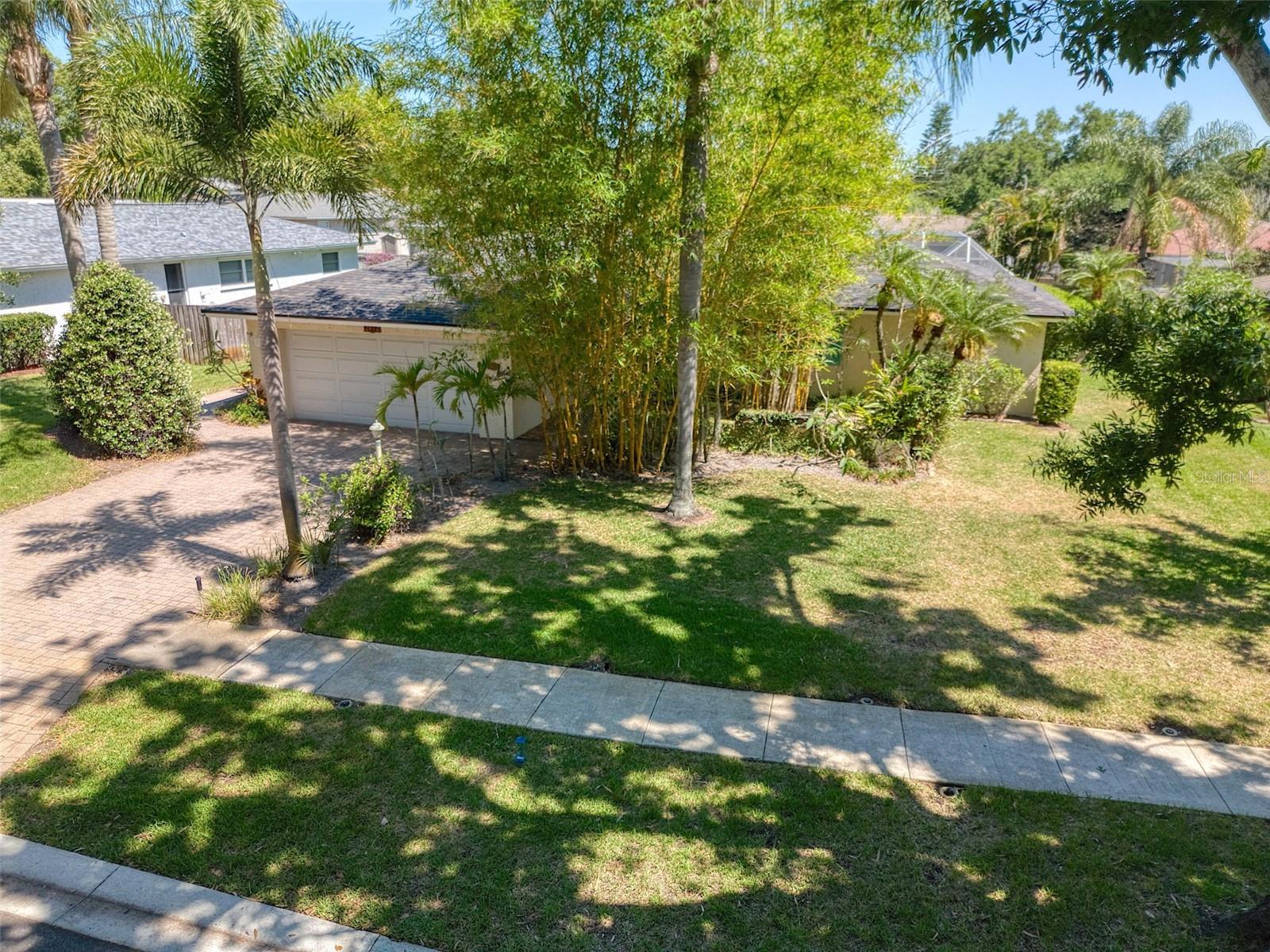 2972 Kenilwick Drive, FL