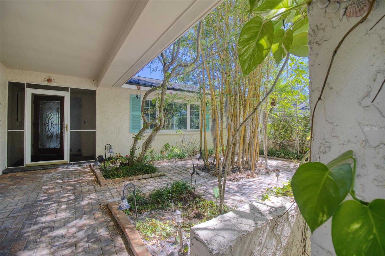 2972 Kenilwick Drive, FL