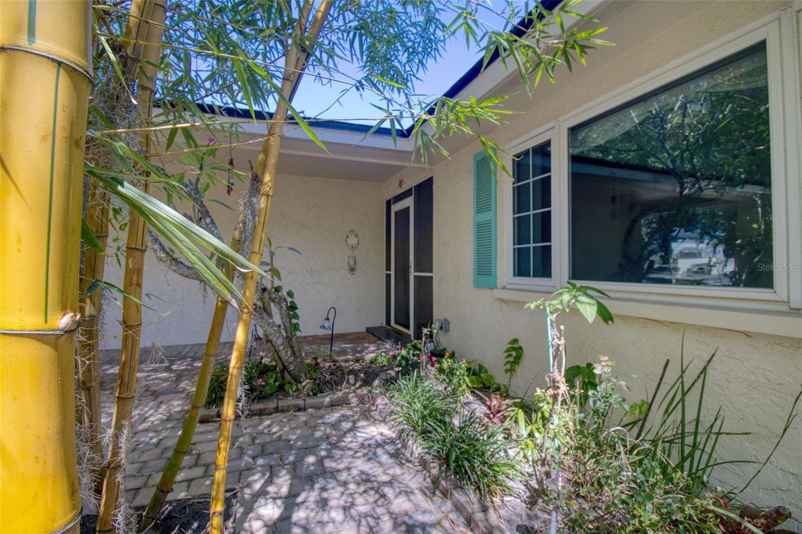 2972 Kenilwick Drive, FL