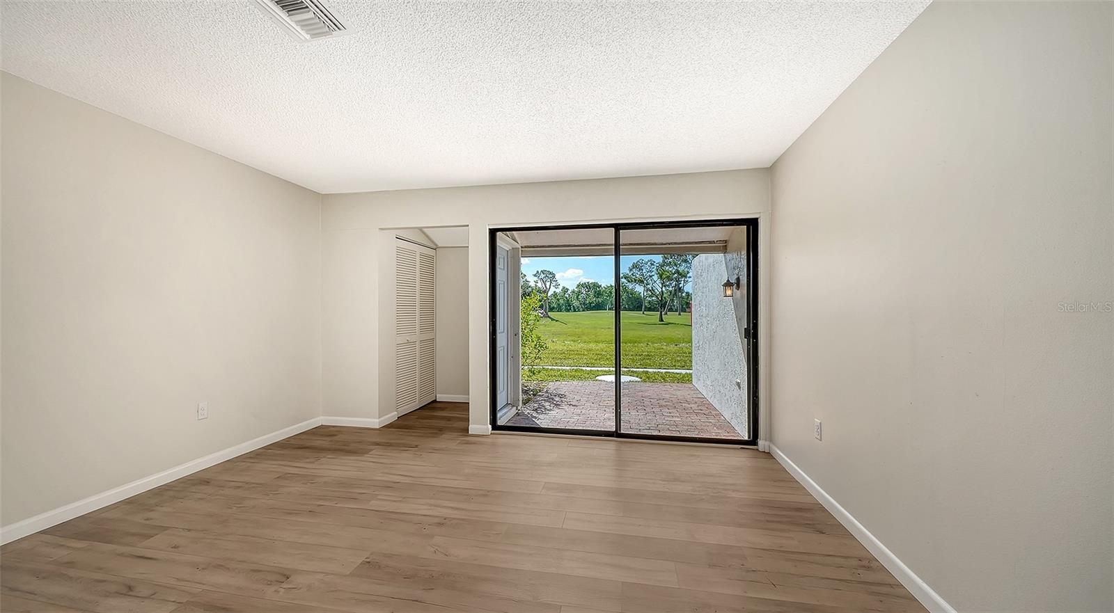 3569 Longmeadow, FL