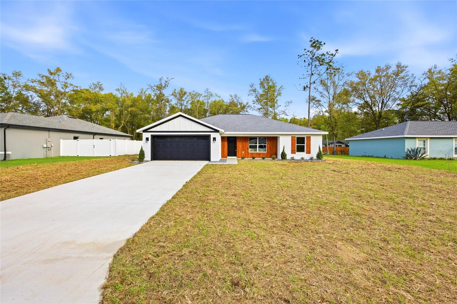 8282 N Pitcairn Way, FL