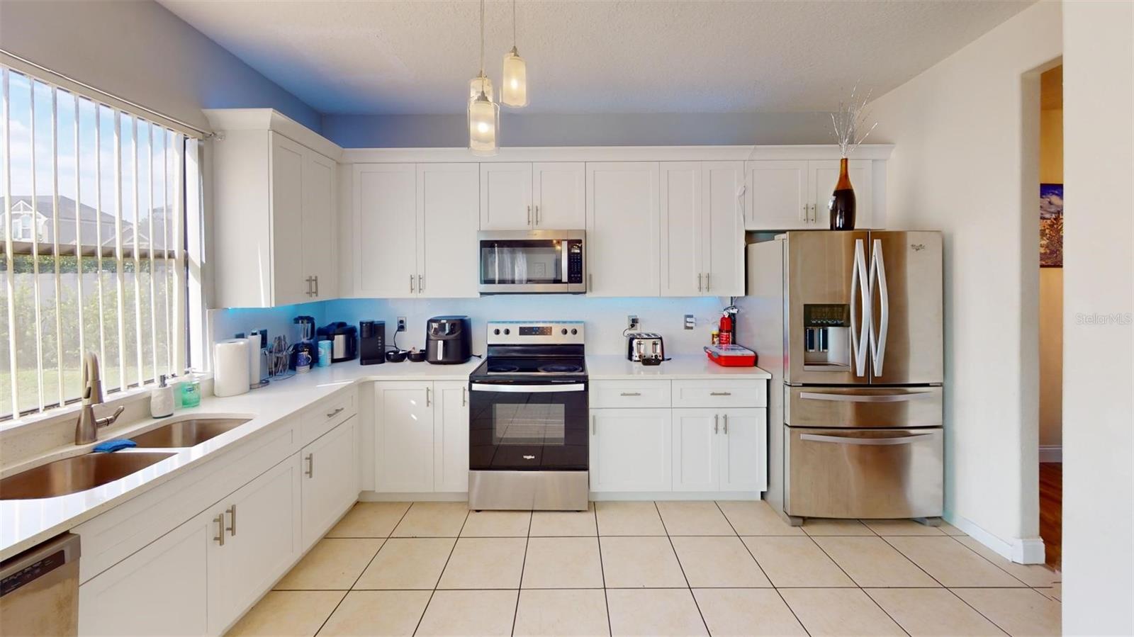 3044 Camino Real Drive, FL