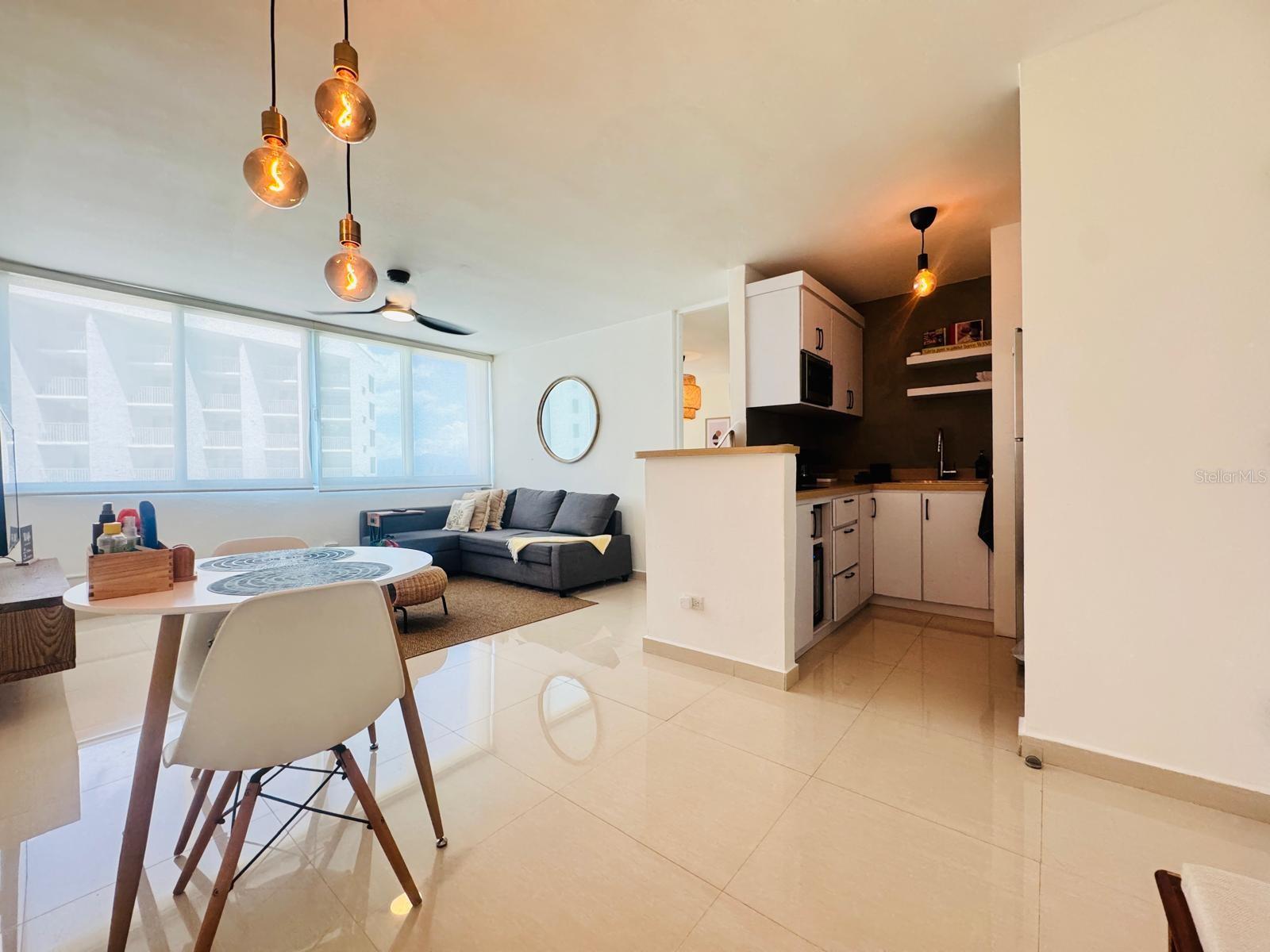 Pr 187 Cond. Mar De Isla Verde, PR
