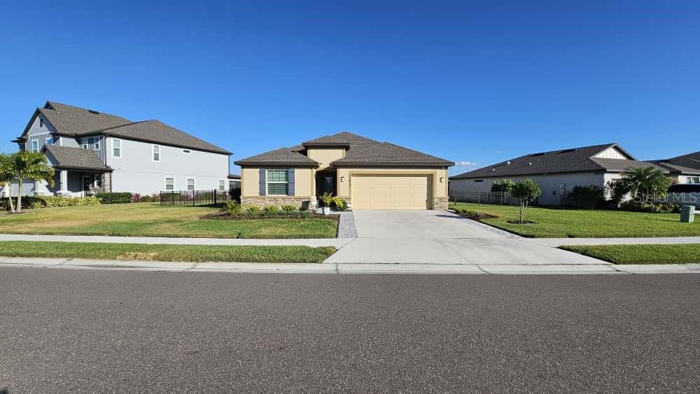 11612 Armada Way, FL