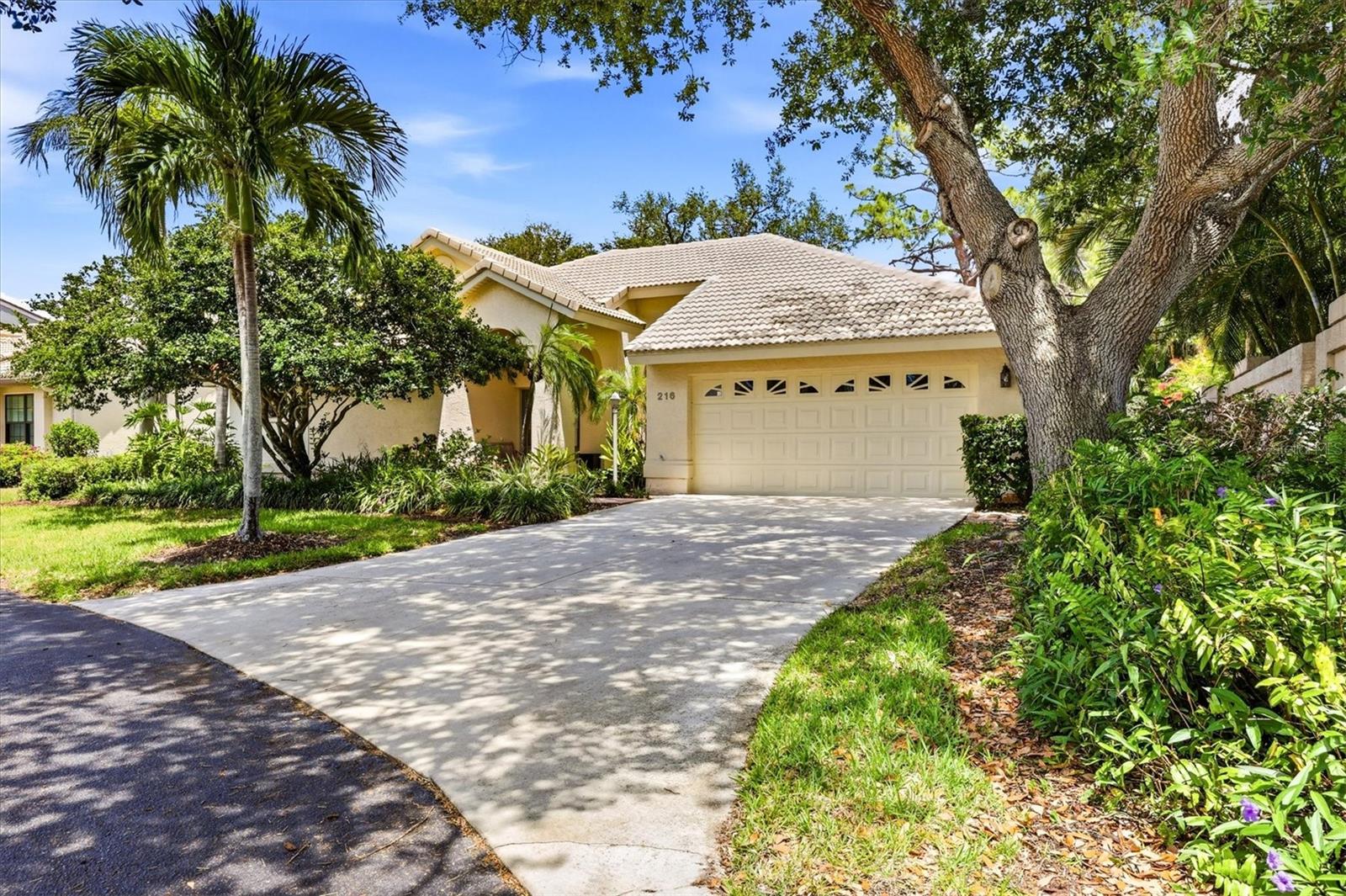 216 Carriage House Lane, FL
