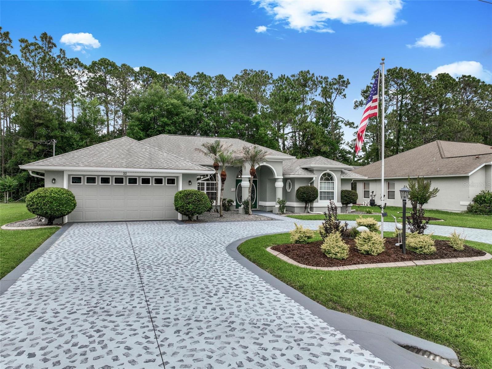 22 Willoughby Place, FL