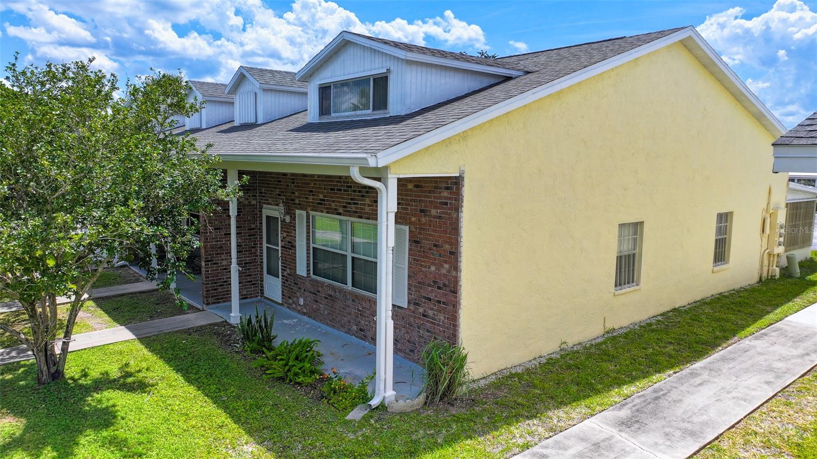 8520 Us Highway 1 #D3, FL