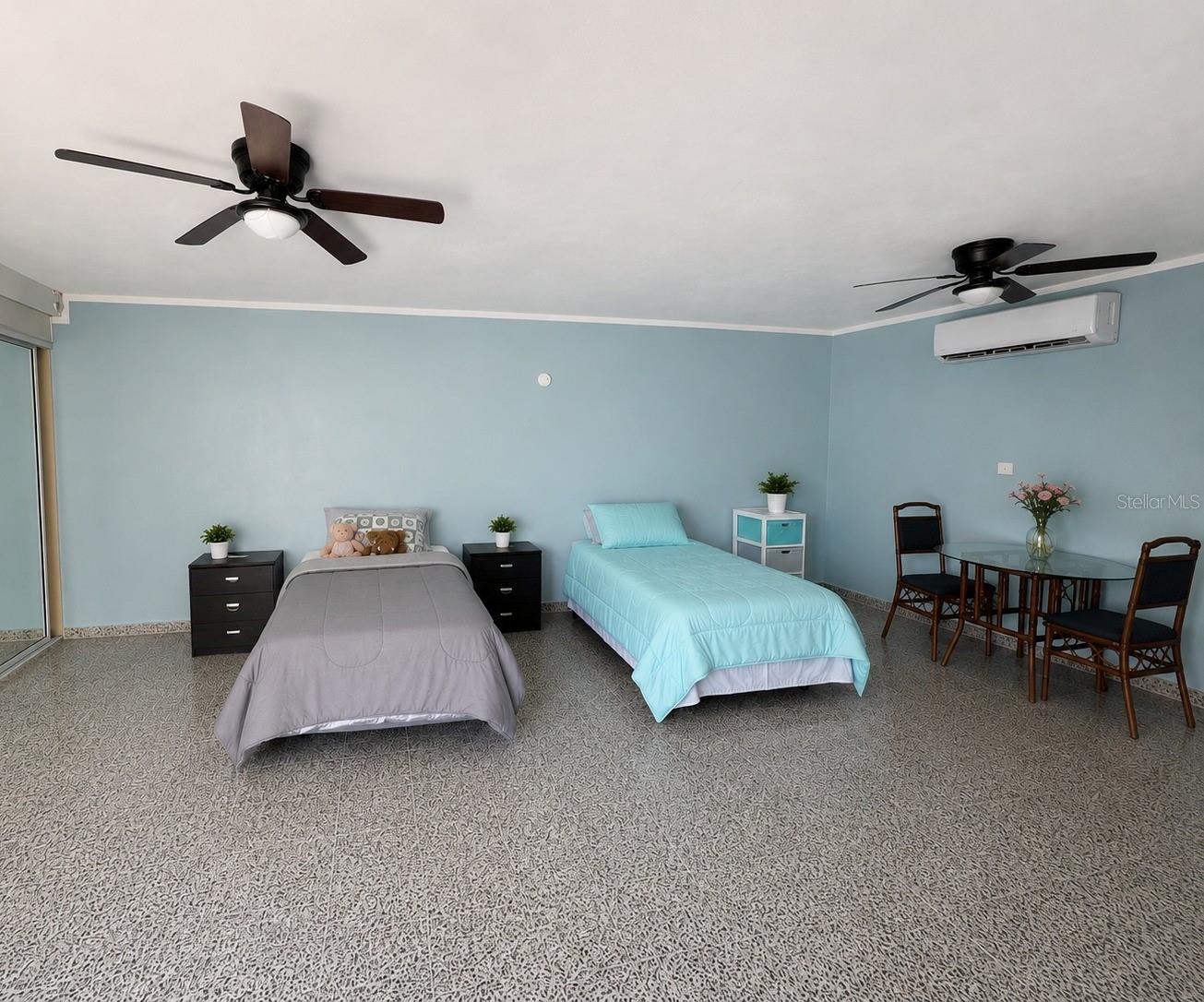6b Ave Las Americas, PR