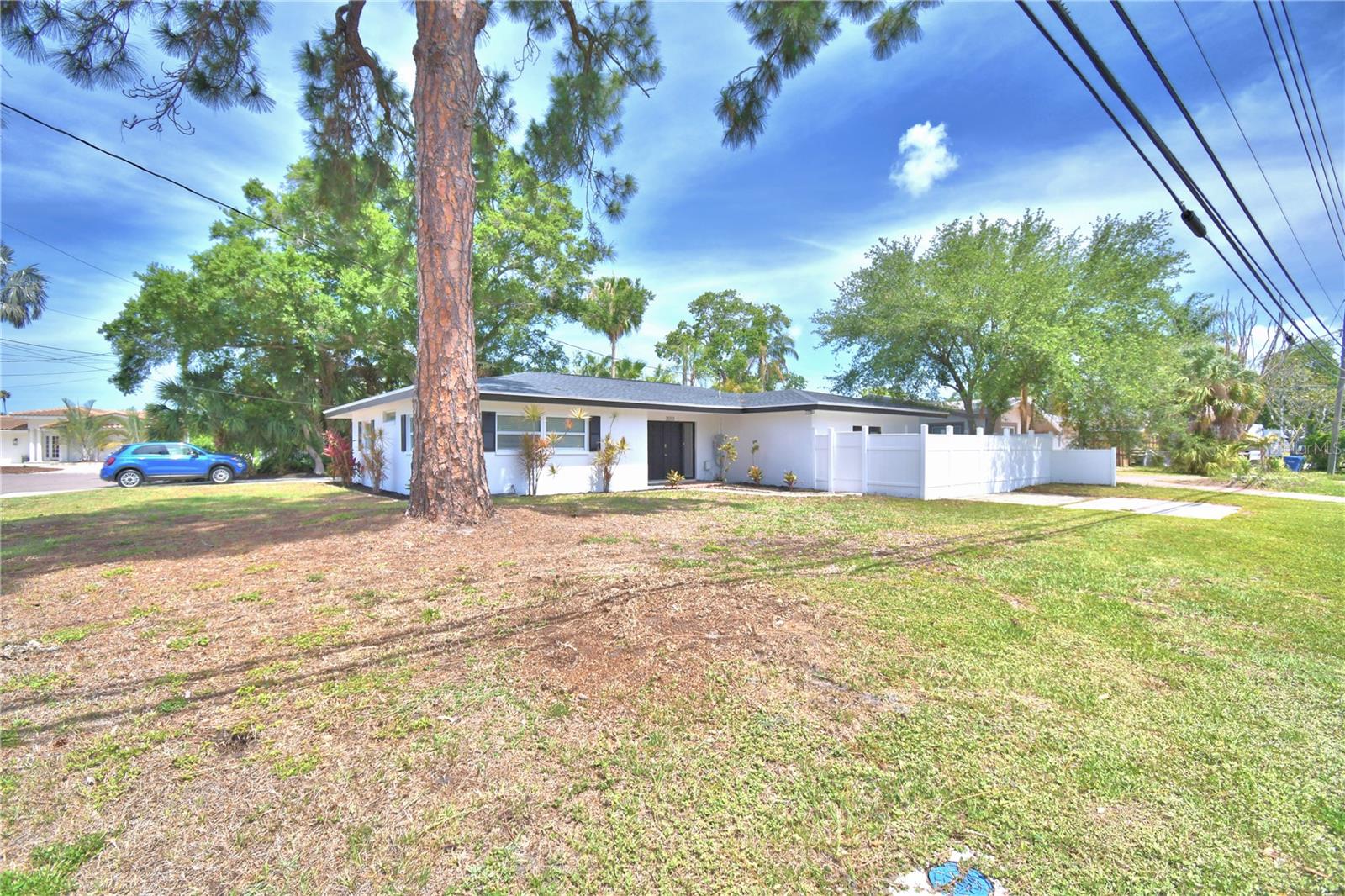 3553 Center Circle, FL