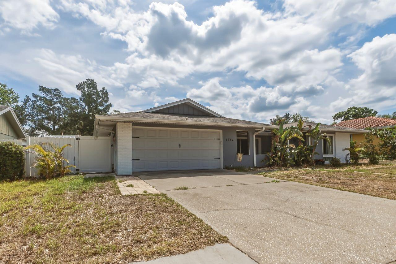 1387 S Disston Ave, FL