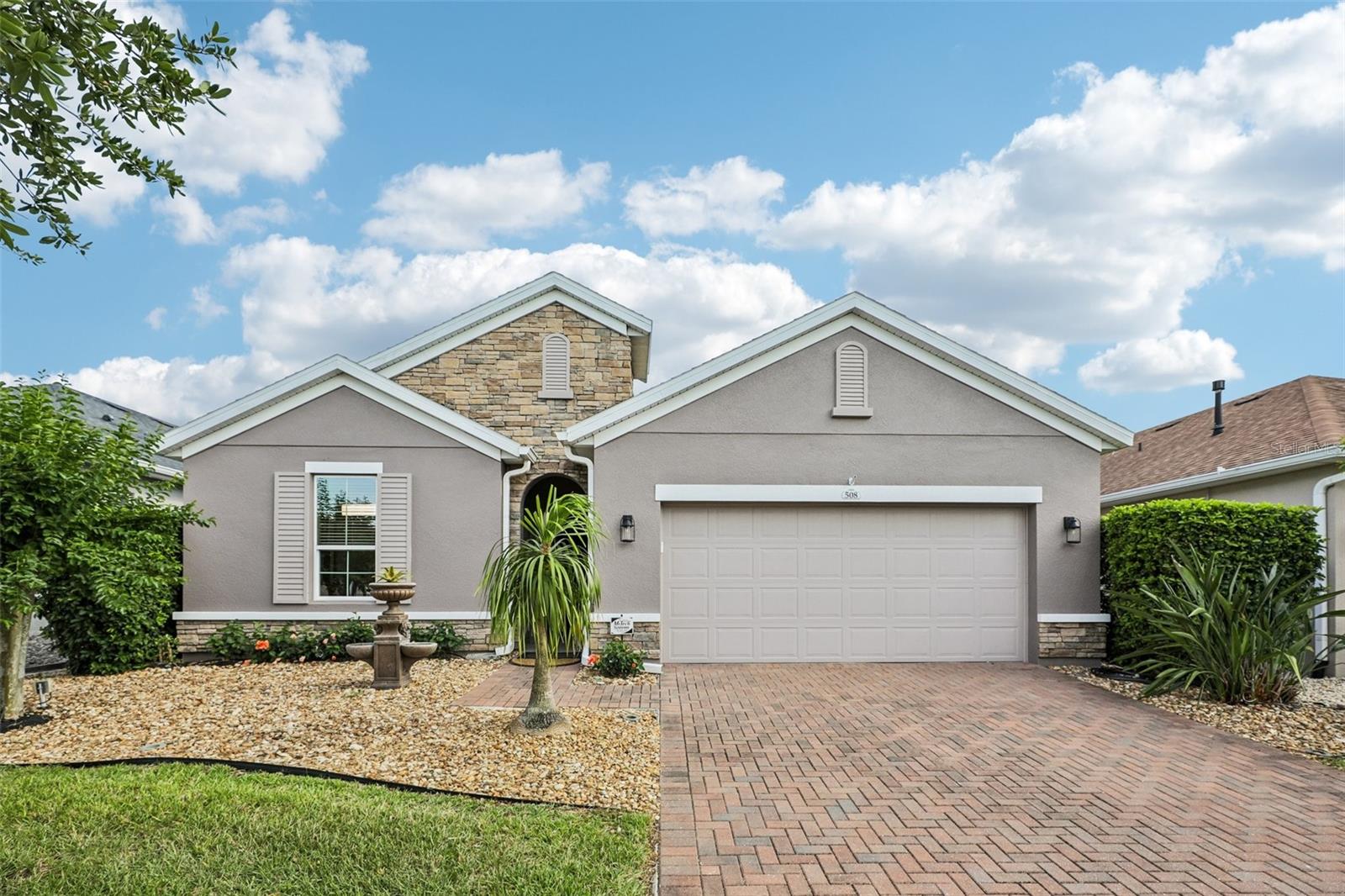 508 Narrow View Ln, FL