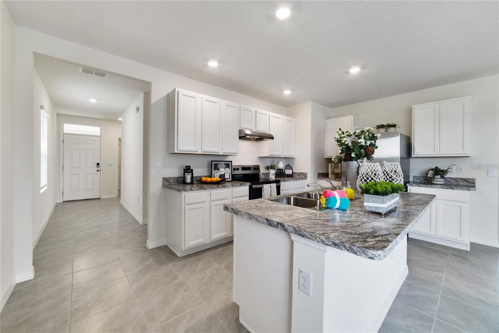 1548 Catbriar Way, FL