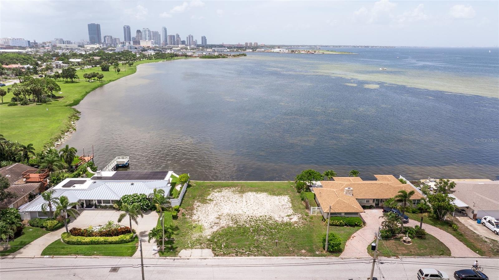 353 22nd Ave Se, FL
