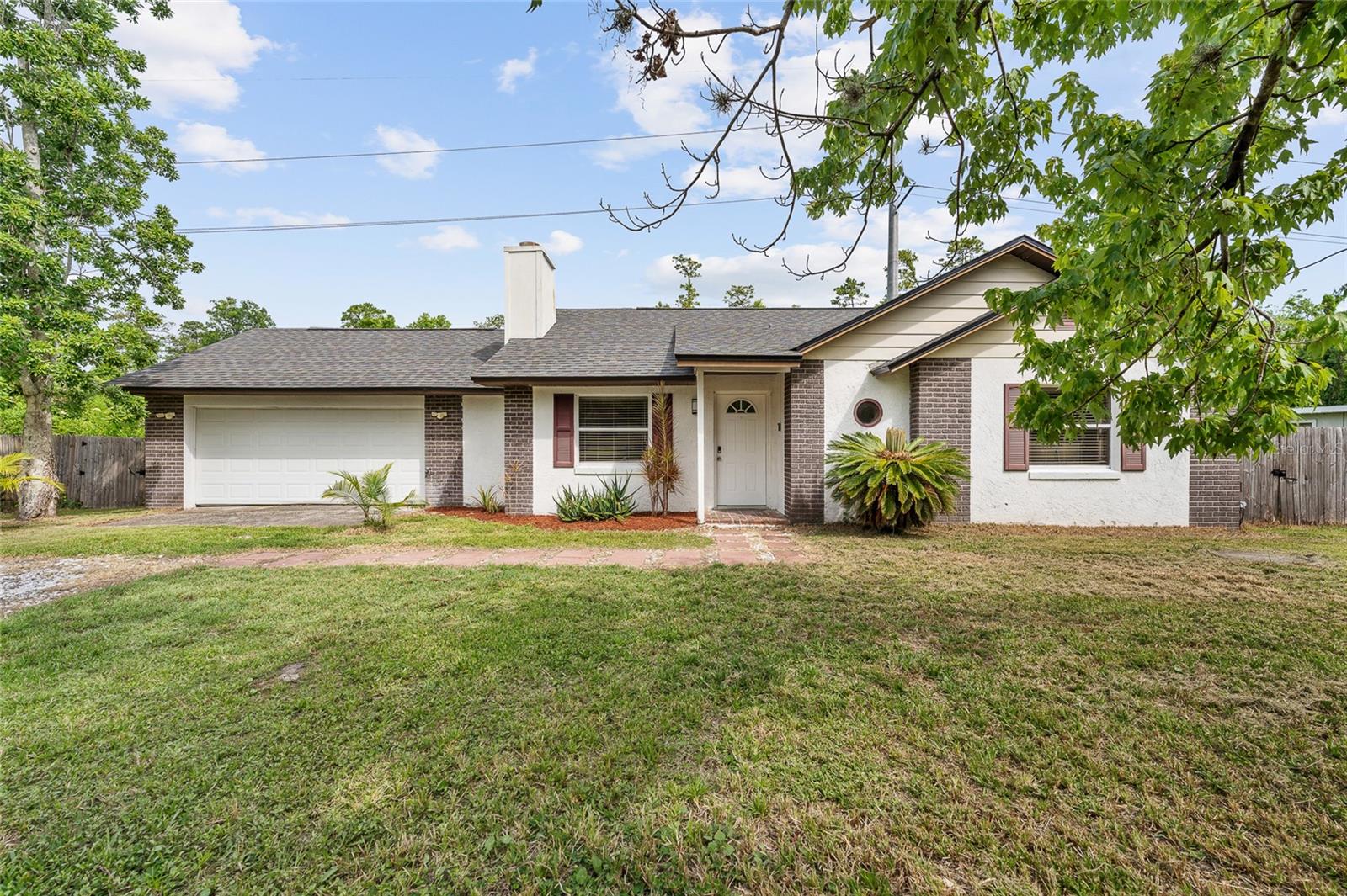 2040 E Triangle Dr, FL