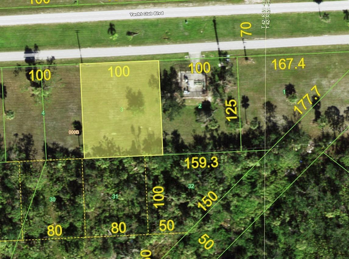 24581 Yacht Club Blvd, FL
