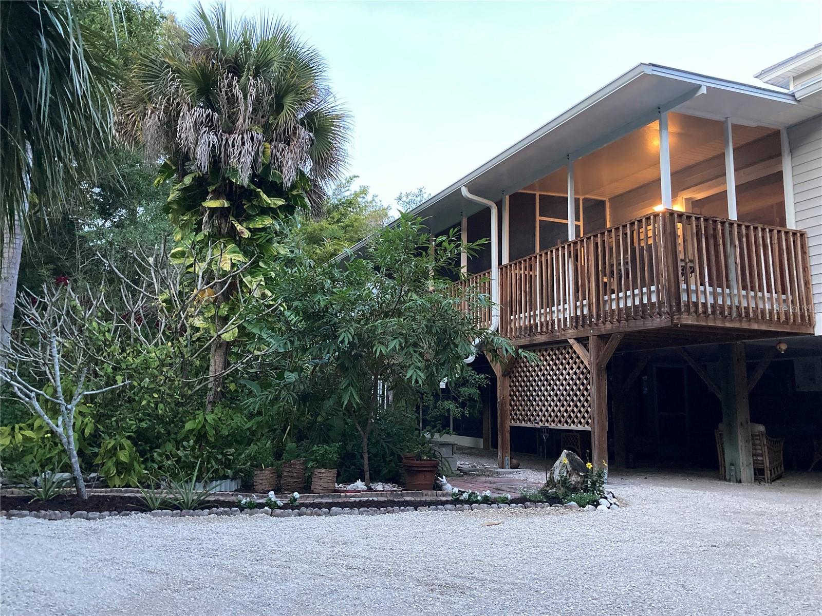 700 Yale Street, FL