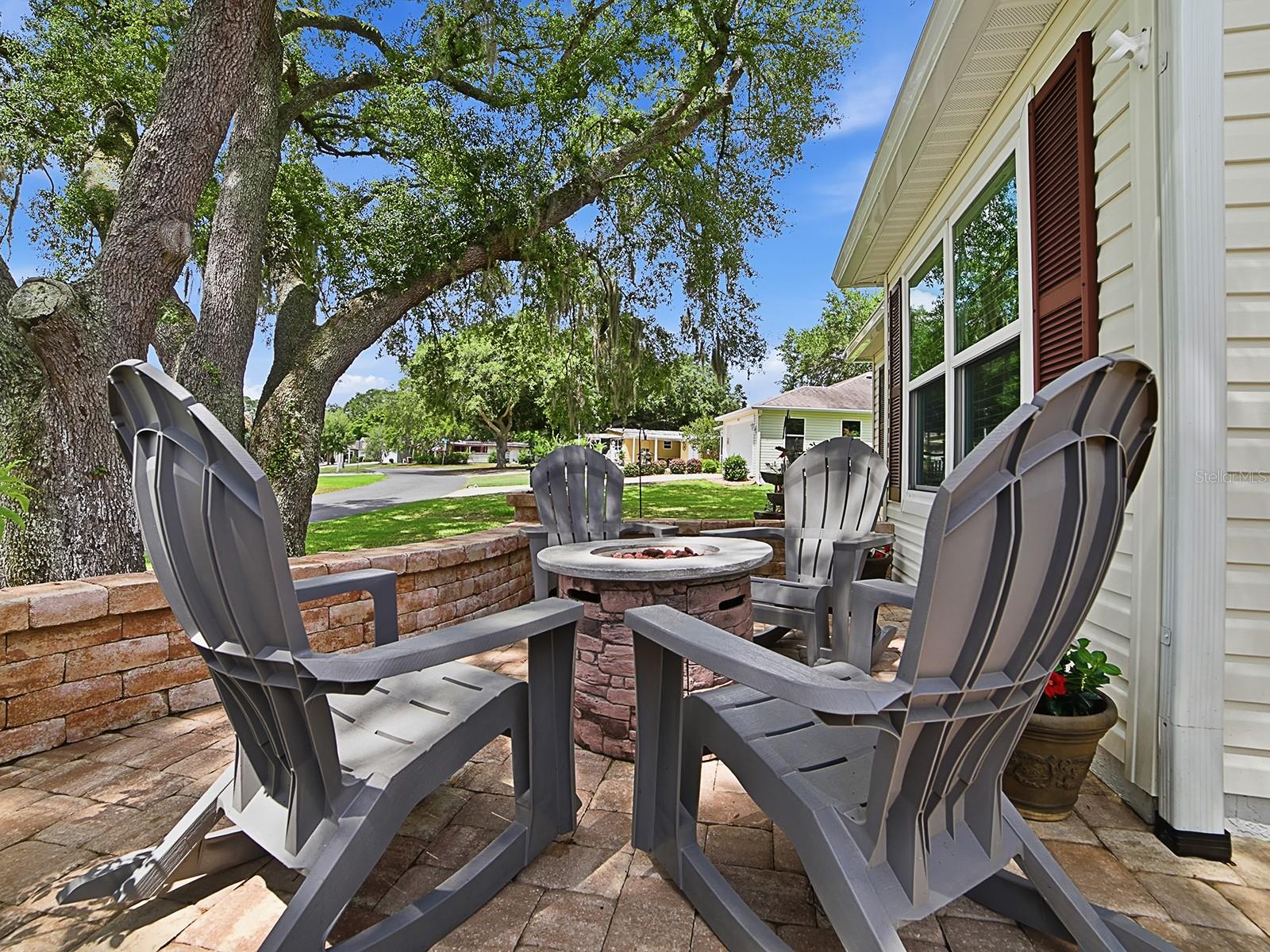 1033 Aloha Way, FL