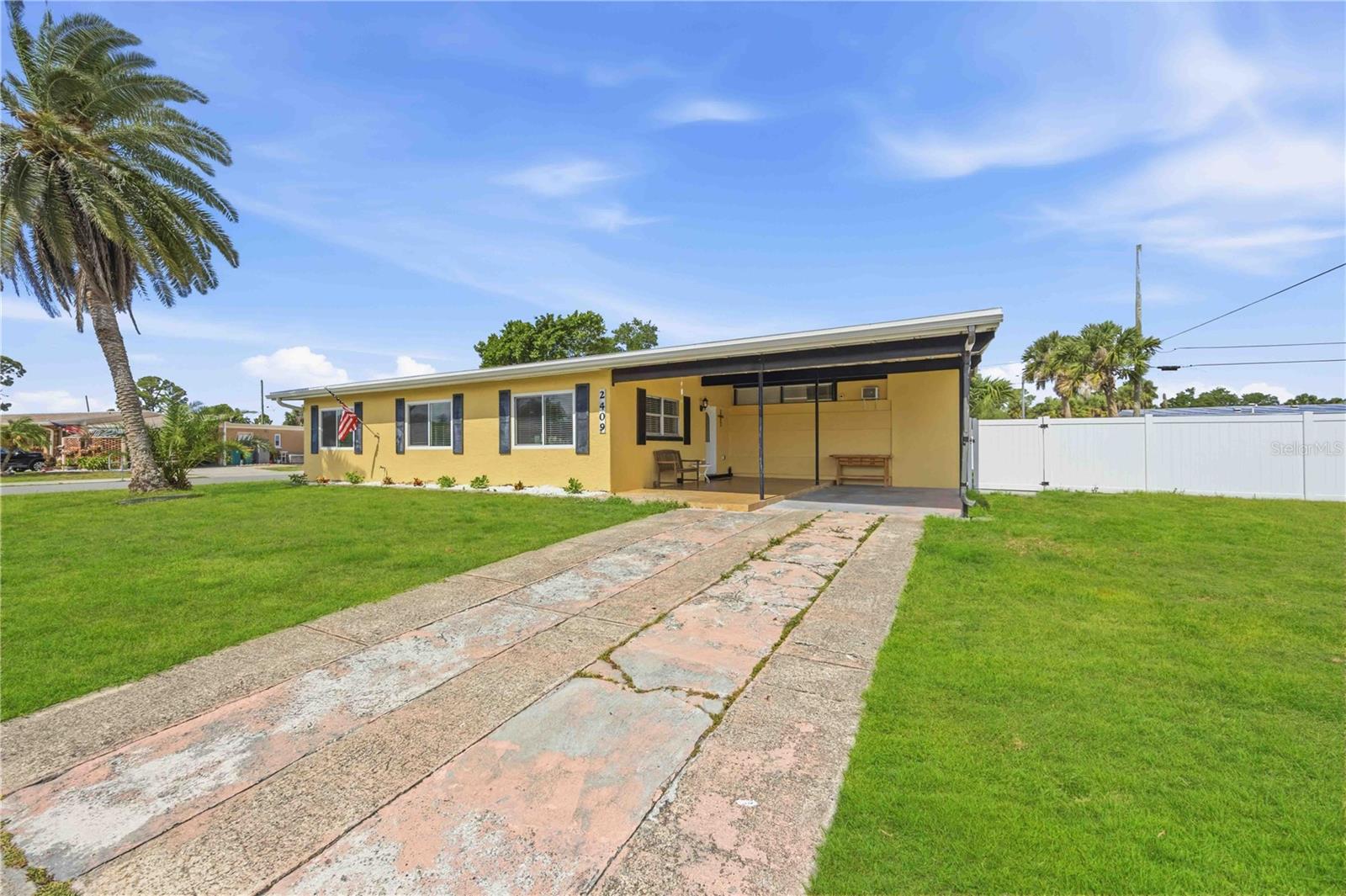 2409 Ednor St, FL