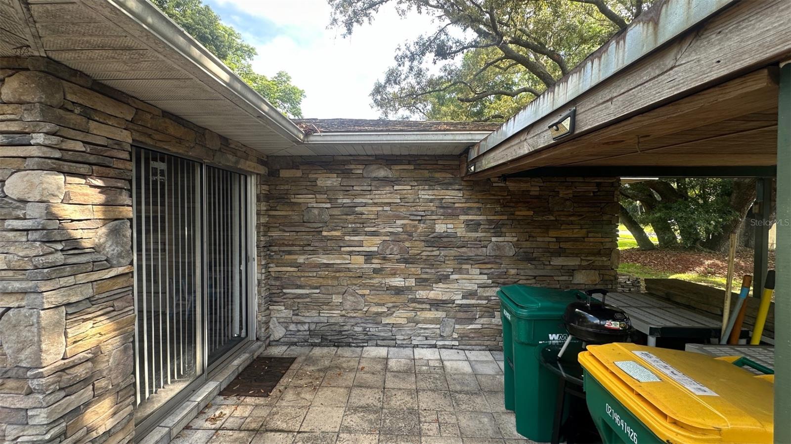205 Pinecrest Road, FL