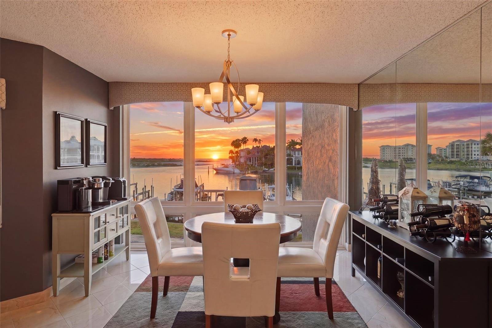 1060 Pinellas Bayway S #204, FL